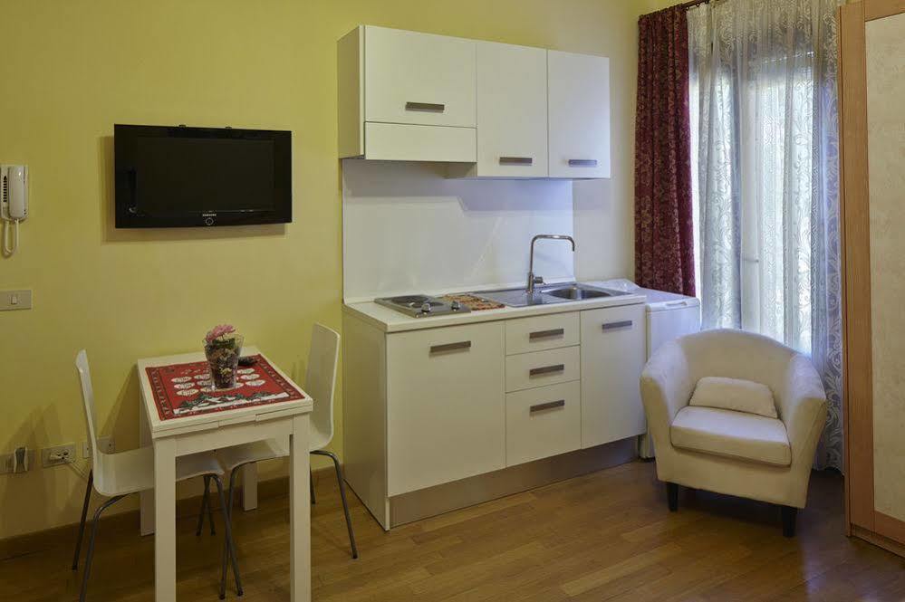 Residence Cavour 63 Равенна Екстер'єр фото