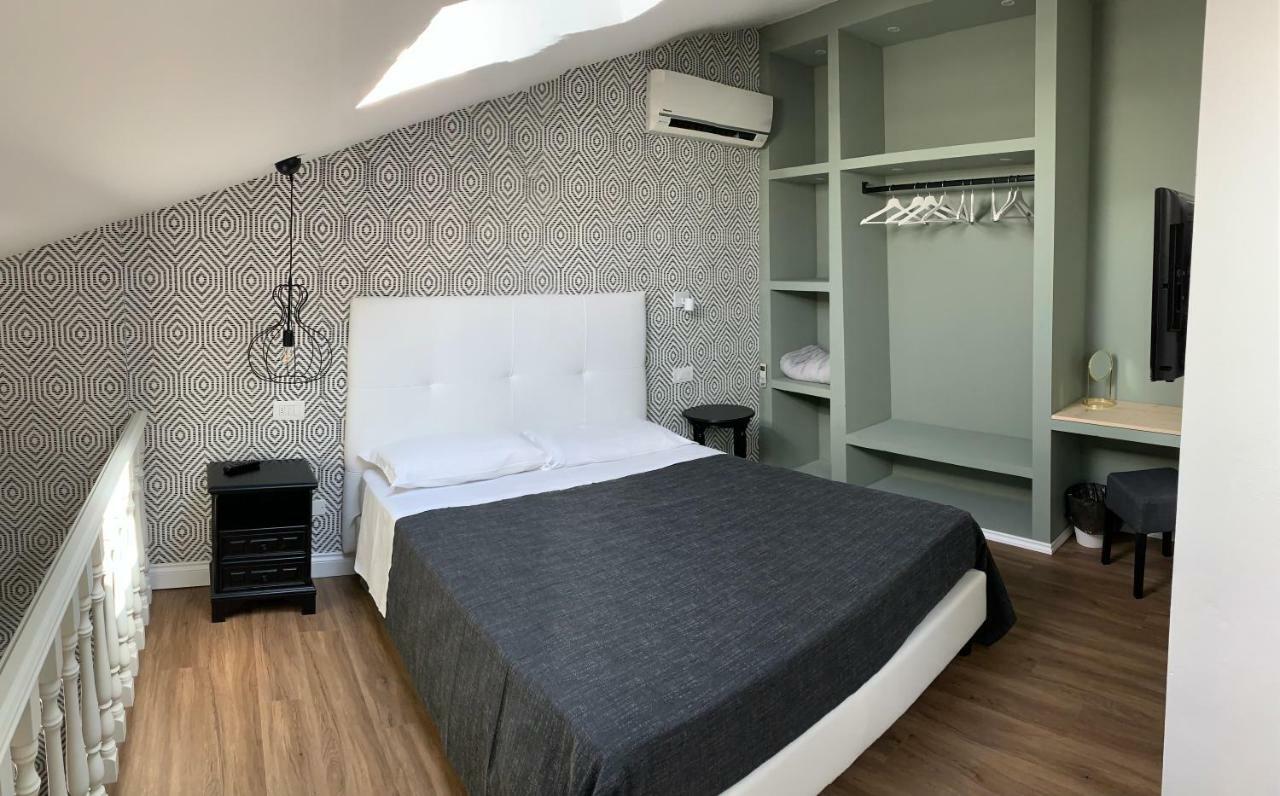 Residence Cavour 63 Равенна Екстер'єр фото